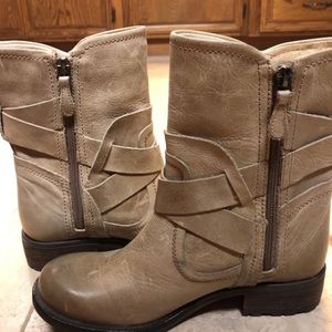 Guess Half Calf boot